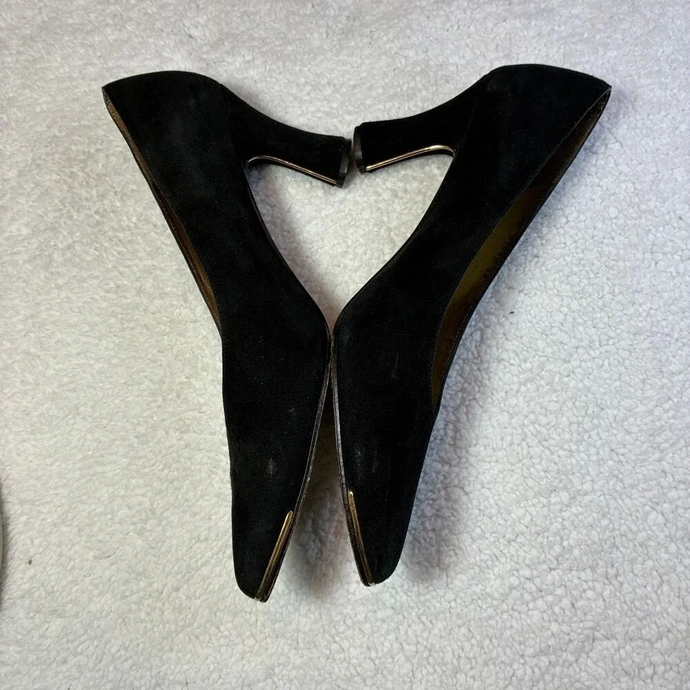Stuart Weitzman black suede 7W heels Gold embellished‎ Elegant Quiet Luxury Glam